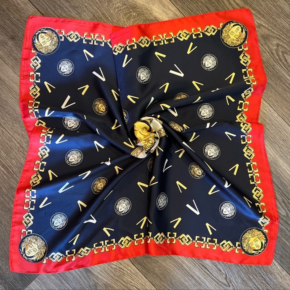 Versace scarf preowned vintage/no offers